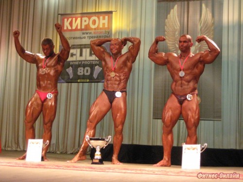 Фотоотчет и результаты Кубка Минска по бодибилдингу и фитнесу 2010