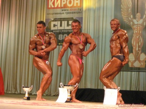 Фотоотчет и результаты Кубка Минска по бодибилдингу и фитнесу 2010